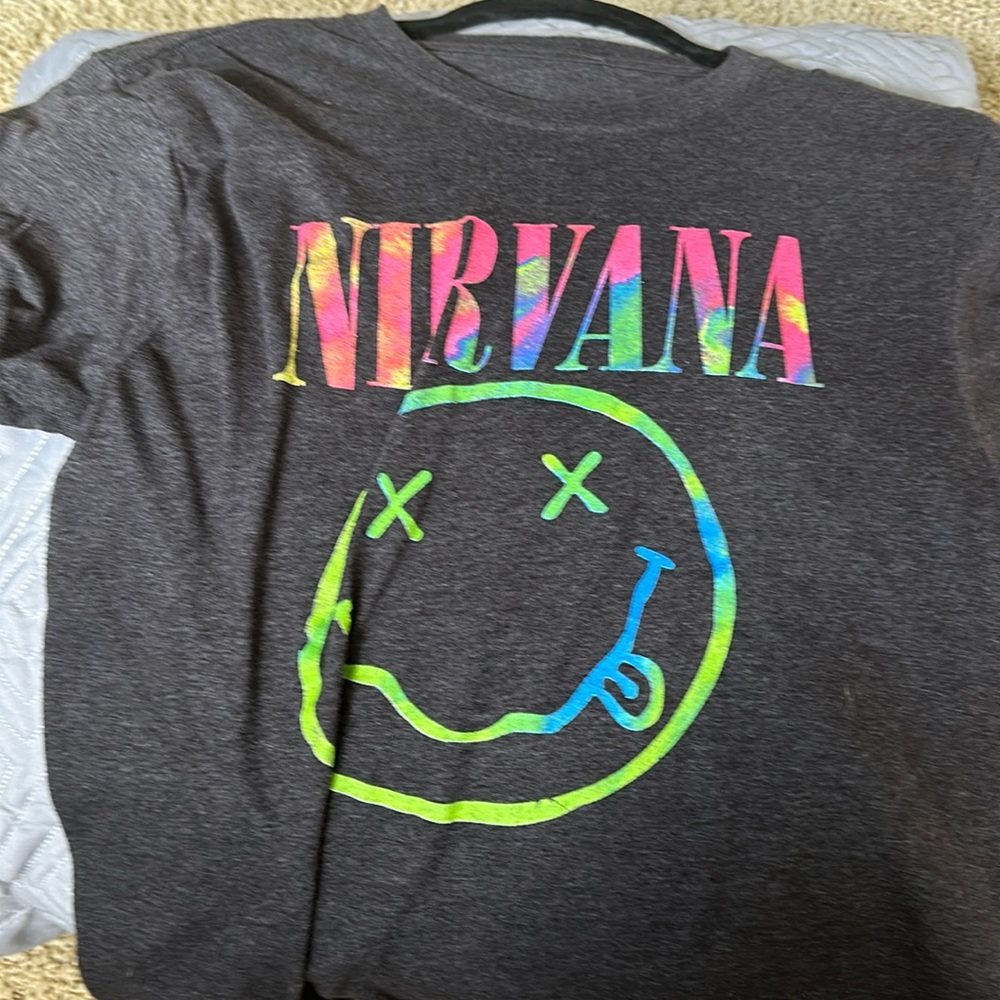 Nirvana shirt size small / medium